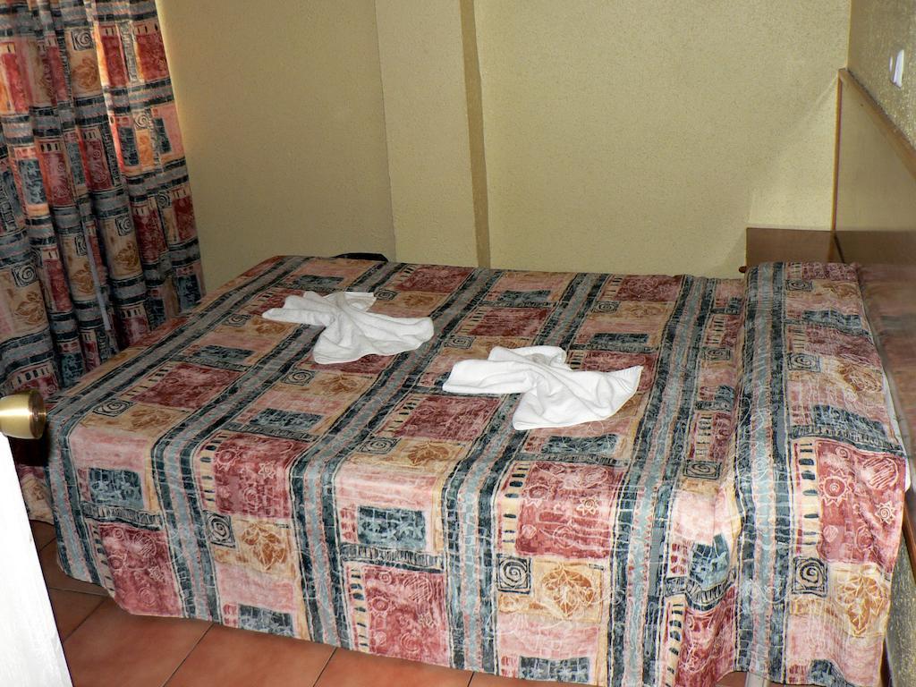 Hostal Terramar Palma Zimmer foto
